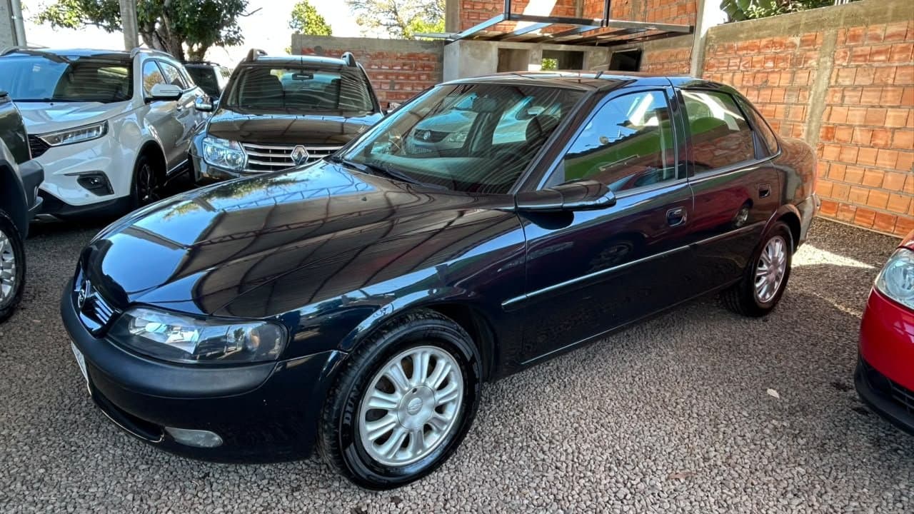 GM - Chevrolet Vectra CD 2.2 16V / 2.0 16V Mecânico/Automático 1999 - 1